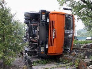 “Ford”la “KamAZ” toqquşdu, ölən var