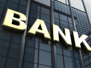 Yüksək inflaysiya bank sektorunu da vurur