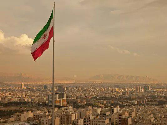 İranda DƏHŞƏT YAŞANIR: Çox sayda ölü, itkin və yaralı var