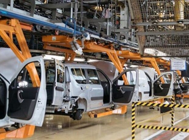 “AvtoVAZ” “Lada Granta”nın istehsalını iki günlük dayandırır