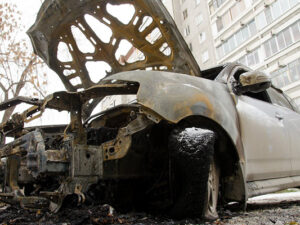 Yasamaldakı yeraltı dayanacaqda “Hyundai” yandı