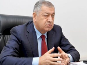 Vahid Əhmədov: Azərbaycanda qiymət siyasəti başlı-başına buraxıldı