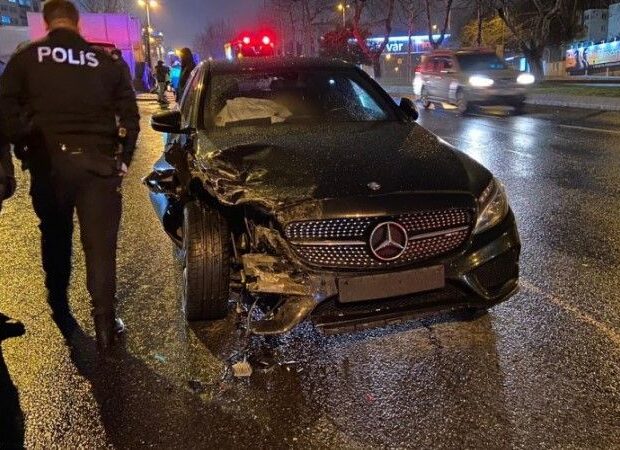 Türkiyədə AZE 99-MB-888 nömrəli “Mercedes” qəza törətdi – VİDEO