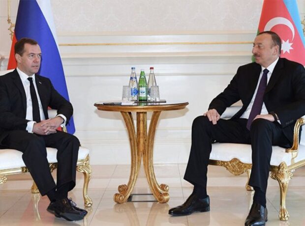 Prezident İlham Əliyev Medvedevə məktub göndərdi – SƏBƏB