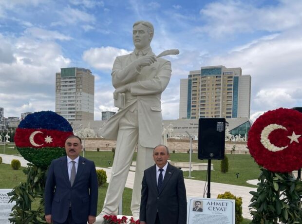 Ankarada Əhməd Cavadın heykəlinin açılışı oldu – FOTO