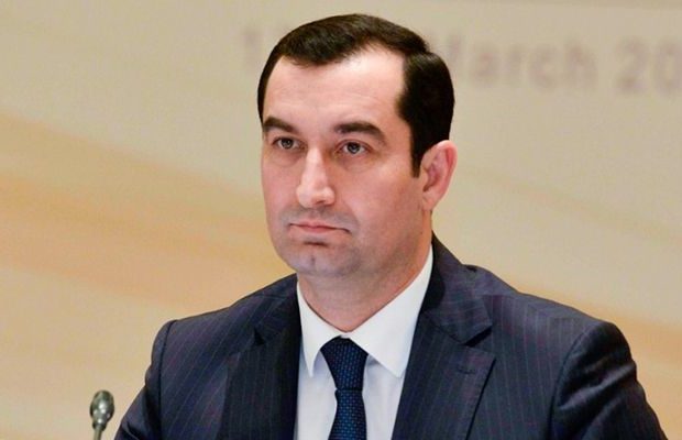 Tahir Məmmədov 3 milyon manatlıq avtomobil alır