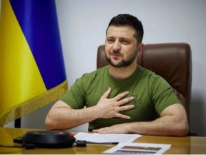 Zelenski: “Ukrayna-Aİ əlaqələrində tarixi andır, dəstəyə görə minnətdaram”