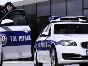 Polis avtomobili qəzaya düşdü – VİDEO