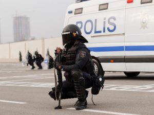 Sabunçu polisi əməliyyat keçirdi – 61 nəfər tutuldu – VİDEO