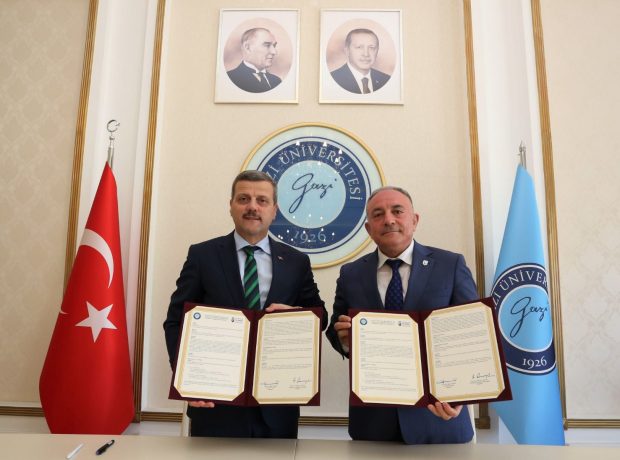 AzTU-nun rektoru Türkiyənin müxtəlif universitetləri ilə ikili diplom müqaviləsi imzalayıb – FOTO