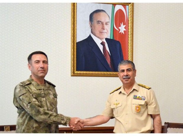 Zakir Həsənov general-leytenant Abdullah Katırcı ilə görüşdü