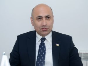 “YAP 30 ildə Azərbaycanı qələbəyə və xoşbəxtliyə qovşdurmuşdur.” – Deputat