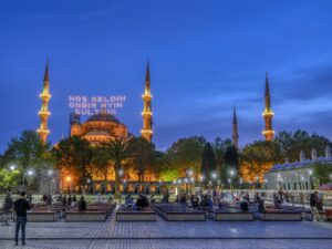 Müqəddəs Ramazan ayını İstanbul üslubunda yaşayın