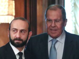 Lavrov Mirzoyanla görüşdü