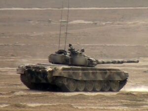 Azərbaycan Ordusunun tank bölmələri döyüş hazırlığı çalışmaları yerinə yetirdi – VİDEO