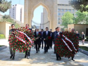 Yasamal rayonunda akademik Zərifə Əliyeva yad edildi