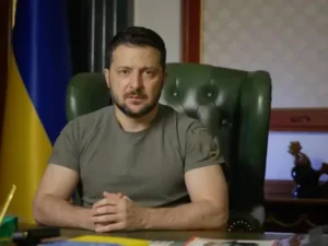 Ukrayna prezidenti Zelenski Moldovaya səfər edib