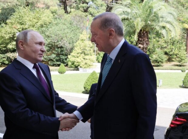 Putin: Suriya məsələsinin Türkiyə üçün nə qədər həssas olduğunu bilirəm