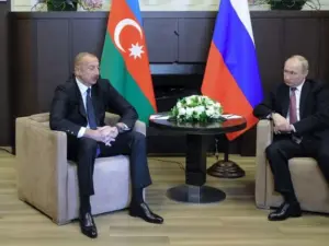 Putin Qırğızıstanda Əliyevlə görüşdü