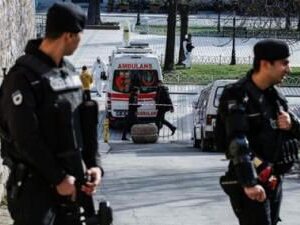 Ankarada terrorçu özünü partlatdı