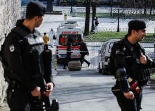 Ankarada terrorçu özünü partlatdı