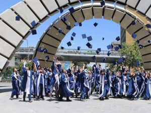 Universitet və məktəblərdə əyani dərslər dayandırıldı