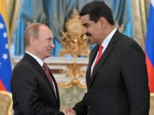 Putin Venesuela lideri Maduro ilə görüşdü