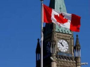 Yüksək vəzifəli rəsmisinin Kanadaya girişi qadağan edildi