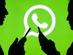 iOS üçün WhatsApp-a keçid açarı dəstəyi gəlir