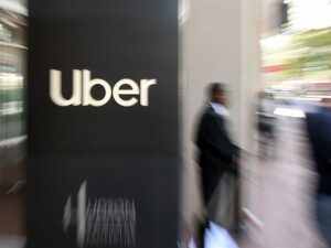 Uber Avstraliyada taksi sürücülərinə 178 milyon dollar ödədi