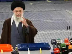 İranda seçki günü! Xamneyi Tehranda səs verib