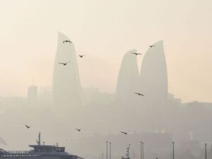 Bakıda tozun miqdarı normaya düşüb