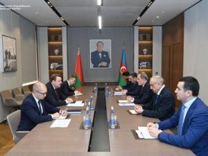 Azərbaycan və Belarus xarici işlər nazirlərinin geniştrəkibli görüşü keçirildi