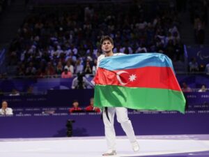 Sabir Zeynalov bürünc medal qazandı