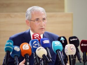 Muxtar Babayev: “Xəzər dənizi kiçilir və Qafqazda şirin suyun itirilməsi problemi var”