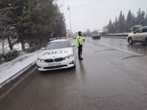 Baş Dövlət Yol Polisi İdarəsi: Magistral yollarda, keçidlərdə və şəhərdaxili ərazilərdə nəzarət gücləndirilib